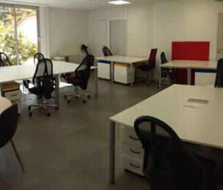 Bureau privé 40 m² 10 postes Coworking Rue des Longs Prés Boulogne-Billancourt 92100 - photo 1